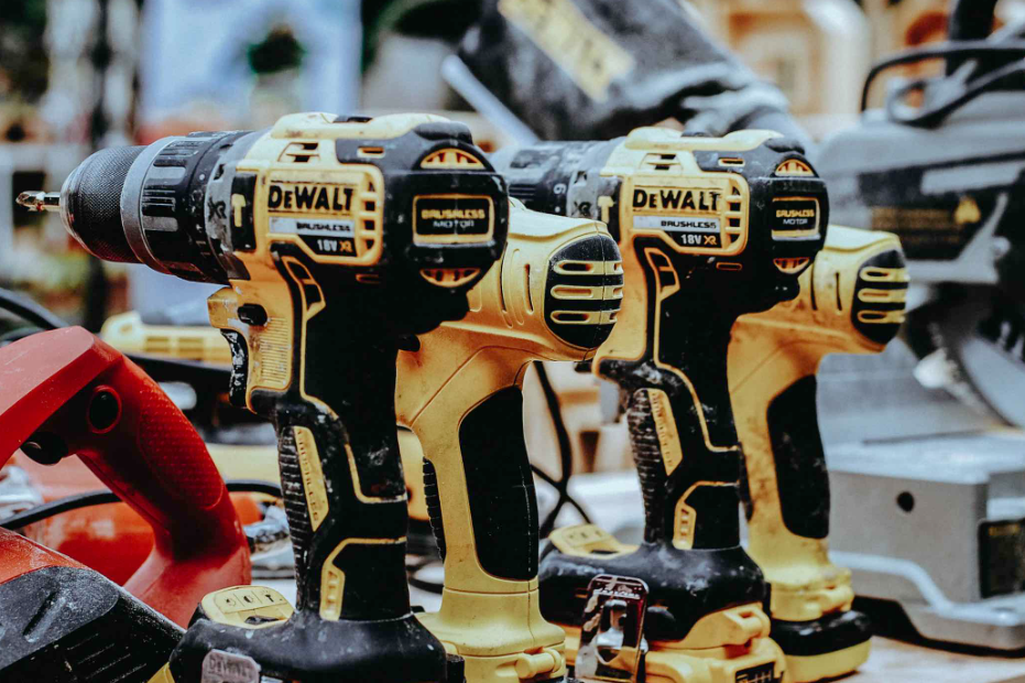 The Ultimate Buying Guide to Buy Power Tools
